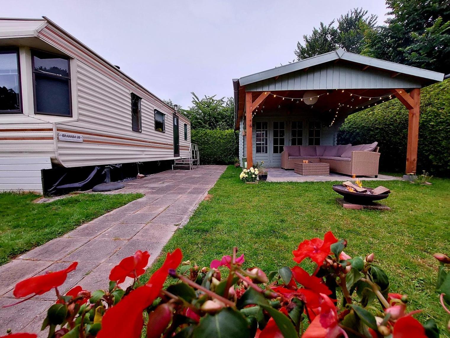 Familychalet De Schaapskooi, 6-Persons, Big Private Garden, Dogs Aloud Westergeest Zewnętrze zdjęcie